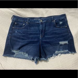 Women’s plus size American Eagle shorts size 24